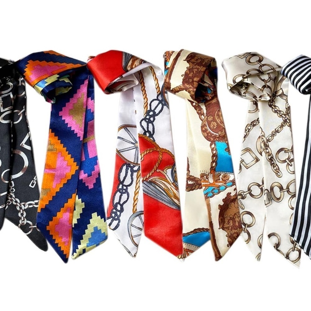 Purse 👛 Scarf’s( get 4)